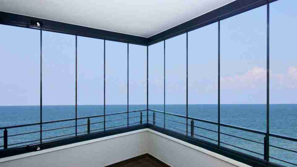 İzmir Cam Balkon Firmaları İzmir Cam Balkon Firmaları