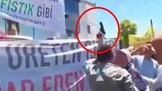 CHP mitinginde provokasyon... Silahlar çekildi