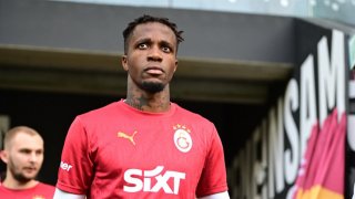 Wilfried Zaha'ya sürpriz talip