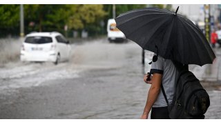 Meteoroloji'den 4 bölge için sağanak yağmur uyarısı